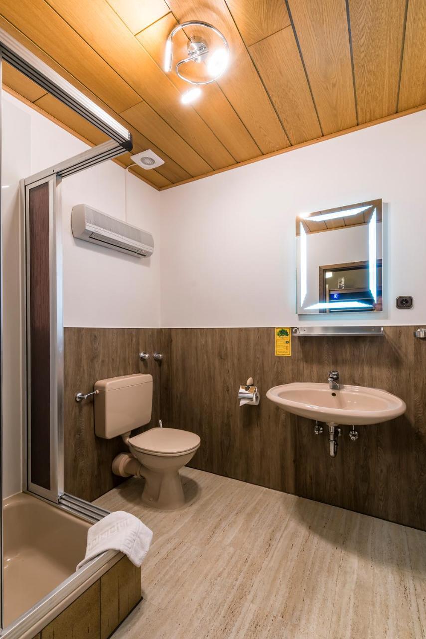 Hotel Es Laemmche Breuberg Экстерьер фото